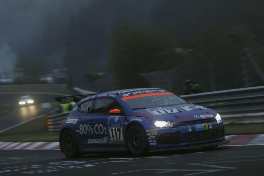  Volkswagen Scirocco GT 24 CNG 24h Nuerburgring 2010 года  (фото 3 из 5)